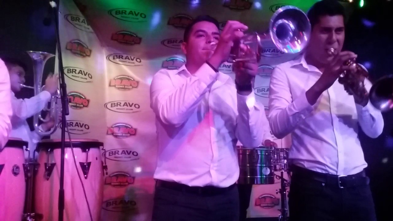 Noche de banda en el Bravo night club - YouTube
