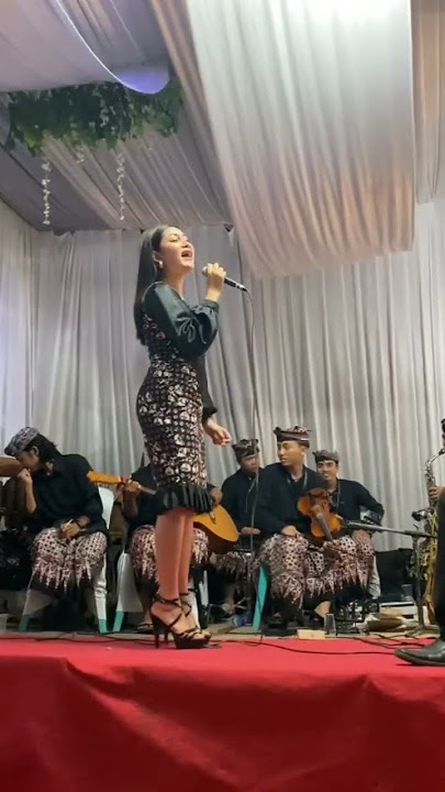 Denik Armila Feat WEC Lagu 'Wujute Roso'