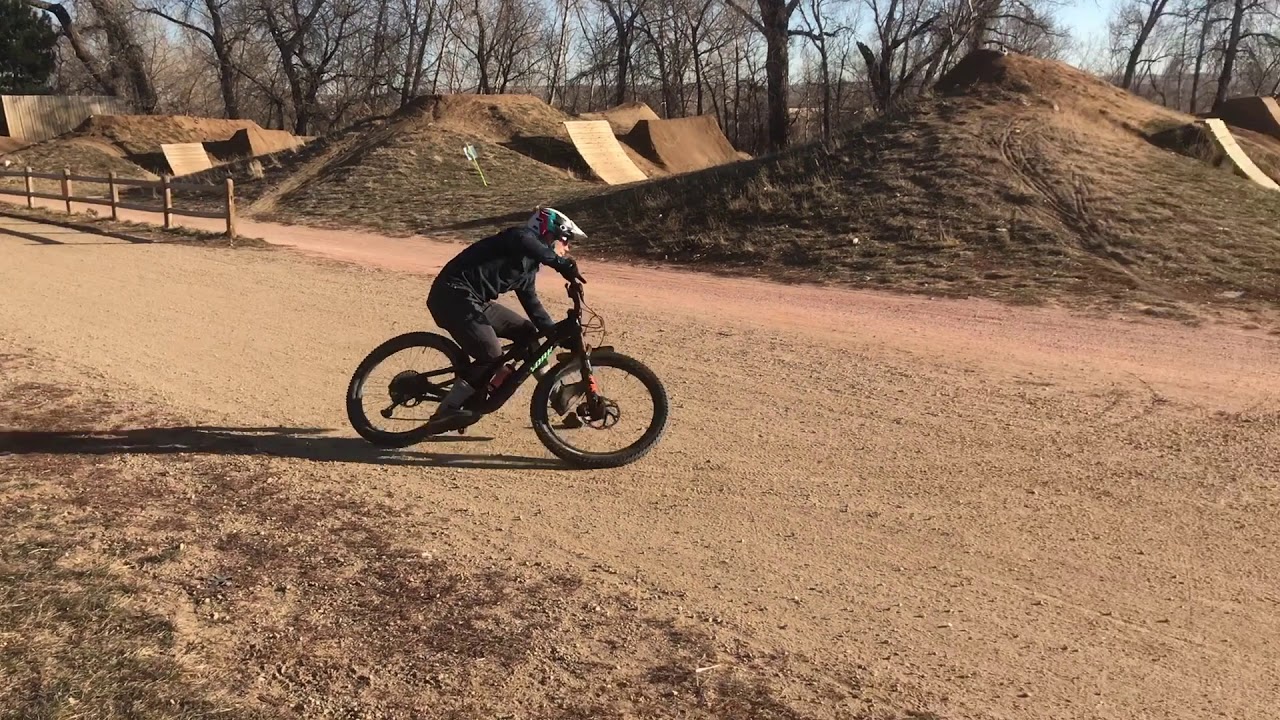 mountain biking cornering