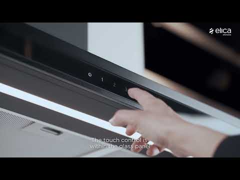 Adéle - Focus on Product