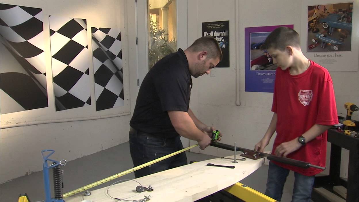 Stock Car - Step 11 - Axle Alignment & Triangulation - YouTube