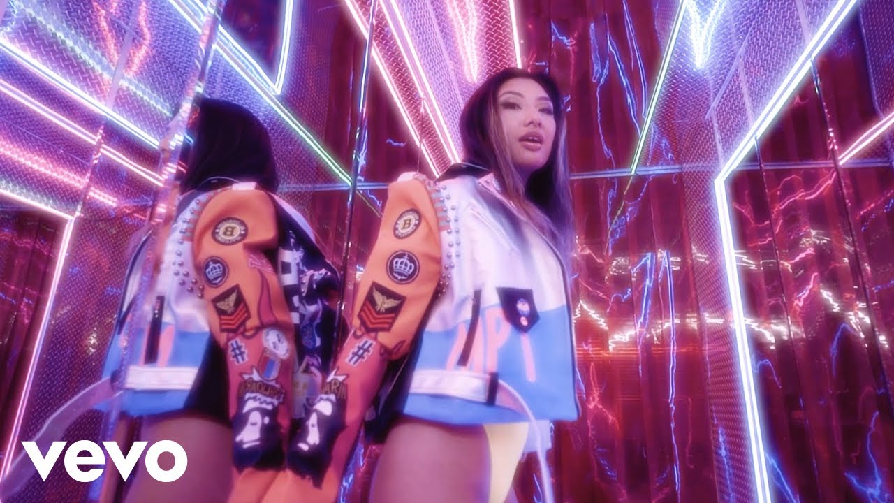 jQuelz - Imma Do Me (Official Music Video) auf YouTube ansehen jQuelz - Imma Do Me (Official Music Video) auf YouTube ansehen