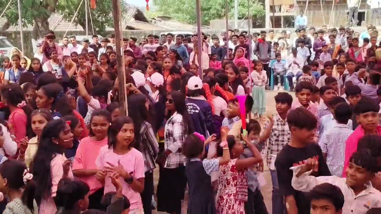 At uamrpata school rocky satar band song full moj 