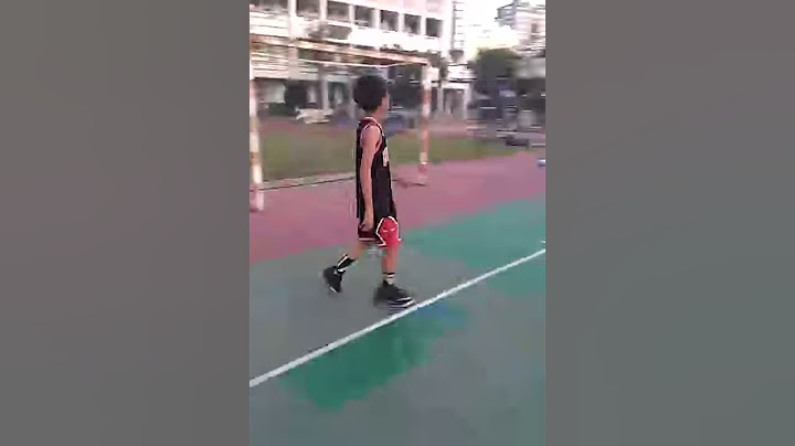 小孩打球吧！