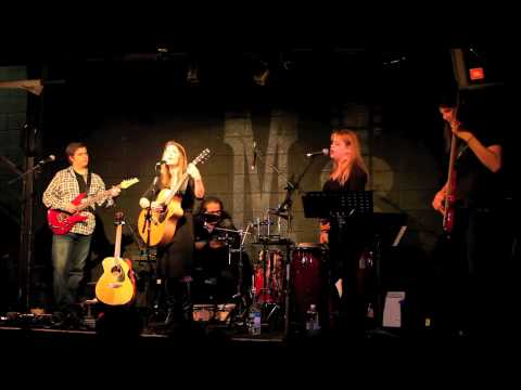 Without Ever Saying a Word / Paula McMath - live at McCabe's