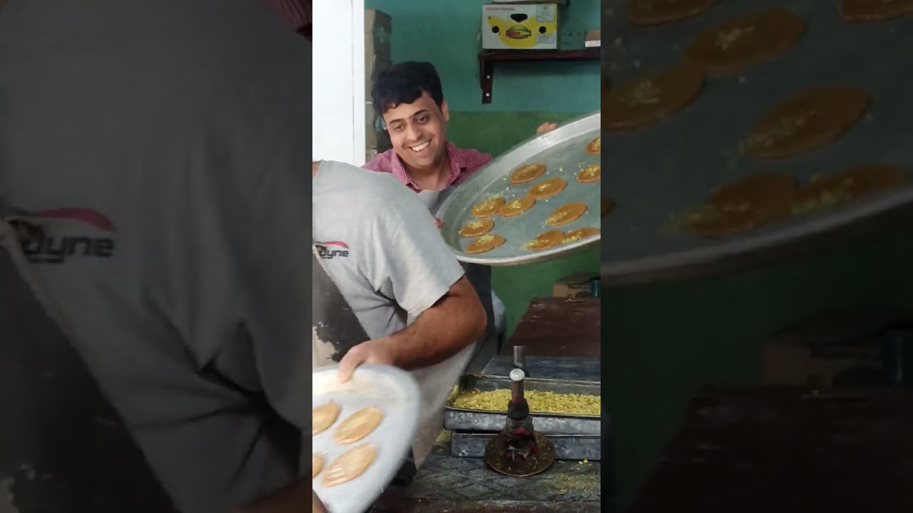 عمل الساهون في احد معامل كربلاء