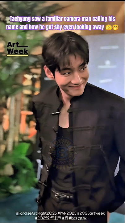 Taehyung got shy when familiar reporter calling him loudly🤫🤭#v #taehyung