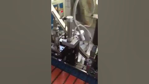 Automatic European standard plug terminal crimping machine