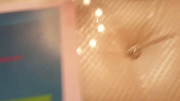 Eccentricity tester for PET preforms