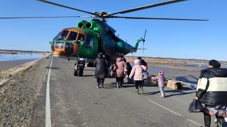 Гуманитарную помощь для пострадавших от паводков направляют со всего Казахстана