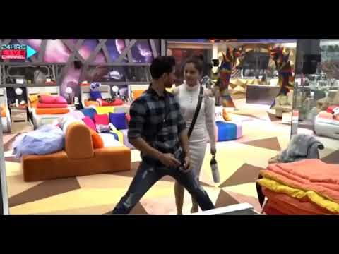 Rubina And Abhinav || Kiss ❤|| cute moment || BiggBoss