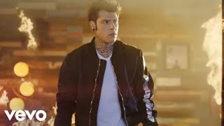 Video thumbnail of "J-Ax & Fedez - Piccole cose (Official Video) ft. Alessandra Amoroso"