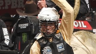 WRECK: Lachlan Richardson thrown from Little Andy (PBR)