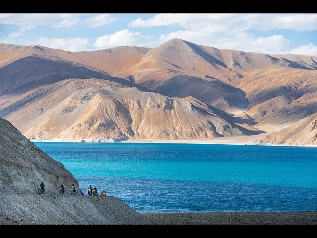 Video: Aventura de moto no Himalaia