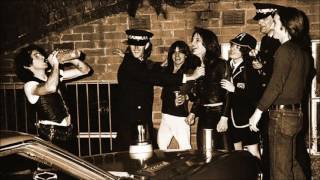 AC/DC - High Voltage (Peel Session) chords