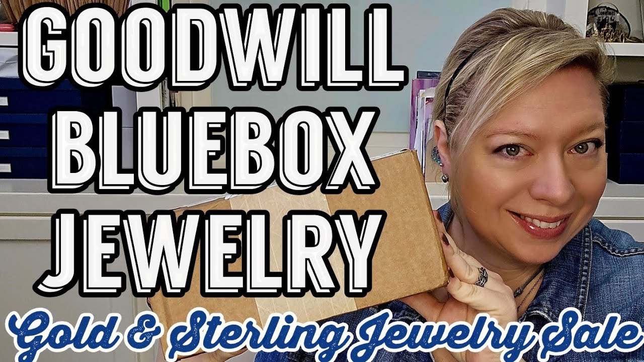 Goodwill Bluebox 5lb Jewelry Jar Unboxing I 14k GOLD & 925 STERLING SILVER Jewelry Sale! #jewelryjar