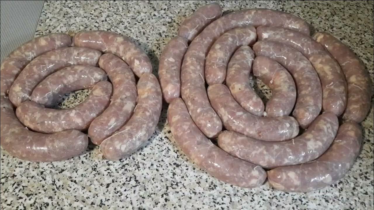 Делаем домашние сосиски, колбасу, купаты по простому рецепту - YouTube