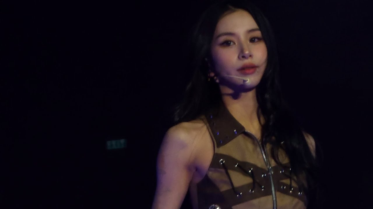 [FANCAM] TWICE (트와이스) - Mars x I Got You  | This is For World Tour in Bulacan 2025.10.04 [4K]