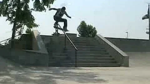 Skateboarding- Richard Nieves