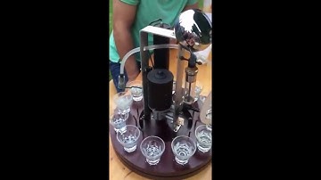 La máquina de servir bebidas