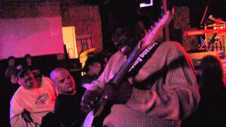 Video thumbnail of "Lucky Peterson-- Des Moines"