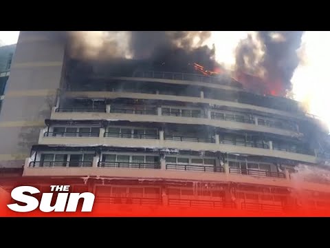 HUGE wildfire spreads to hotel as helicopters tackle blazes in Turkey