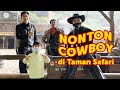 Nonton cowboy di Taman Safari, ada apinya meledak ledak