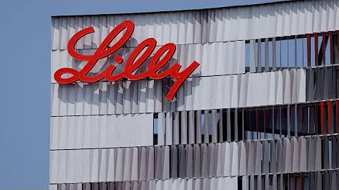 Eli Lilly CEO David Ricks on positive Alzheimer's ...