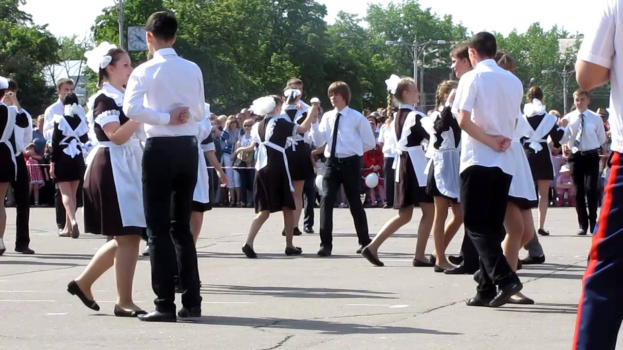 1 сентября 2012 года. школа первое сентября. лицей урюпинск выпуск 2018. мбоу «гимназия № 40» казань. школа 2012.