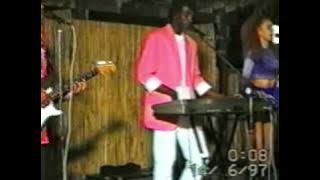 KEM Boys - Naylle (Live In Moçambique)