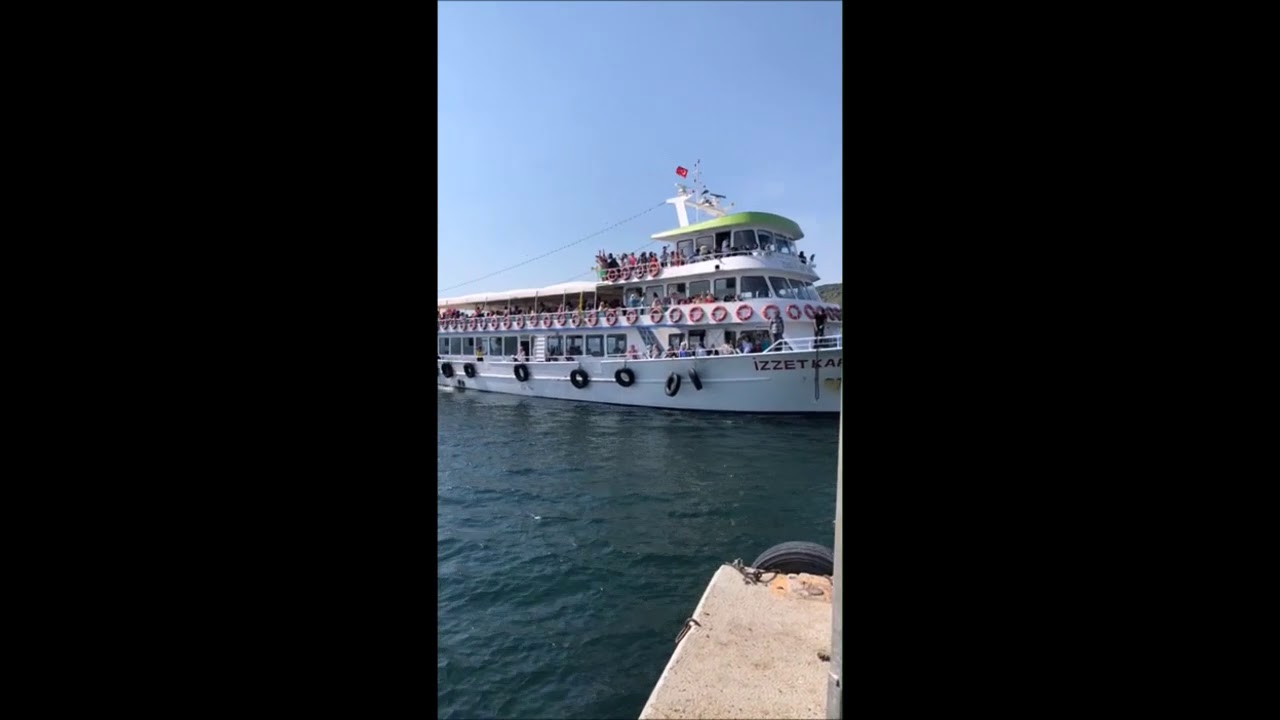 Geldikk Fıstıklı Geldikk - İzzet Kaptan