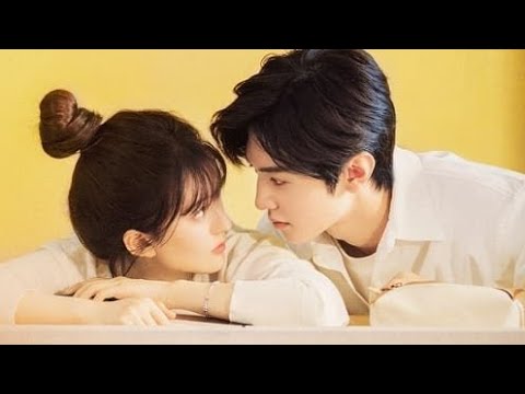 بنت صغيرة بتحب صاحب أخوها الي أكبر منهاولمابتكبربيفضل يعاملهاعلى انهالسه صغيرةبس بتحصل مفاجأة حب خفي