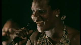 Zaida Hlongo-Drenagem-Live(Cine-África) 2000