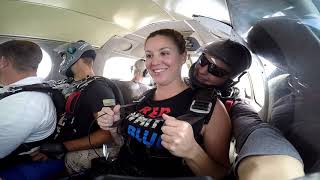 Swooopware: Skydive - Ginny