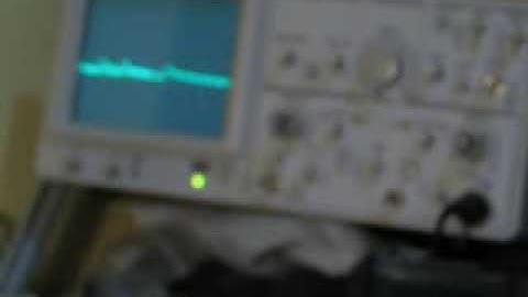 RF diode power detector experiment with mobile phone