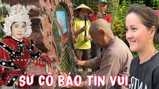 Sư Cô Đồng Nai Đến Mộ”NSUT VŨ LINH”Báo tin cực vui”cúng trả lễ cho chú.