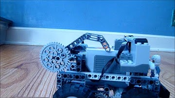 Lego Power Functions Robot w/ arm