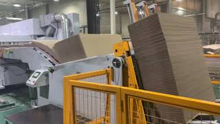 SCM TOP AUTO PRE-FEEDER 400 Box/min