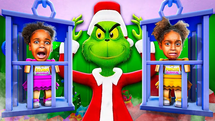 WE ESCAPED THE GRINCH IN ROBLOX!