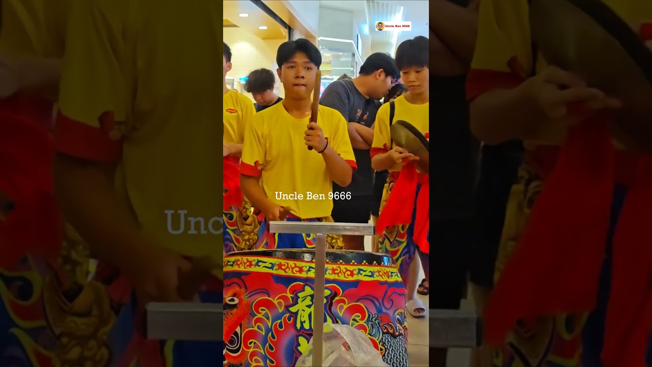 #中華華中龍芯武術龍獅團