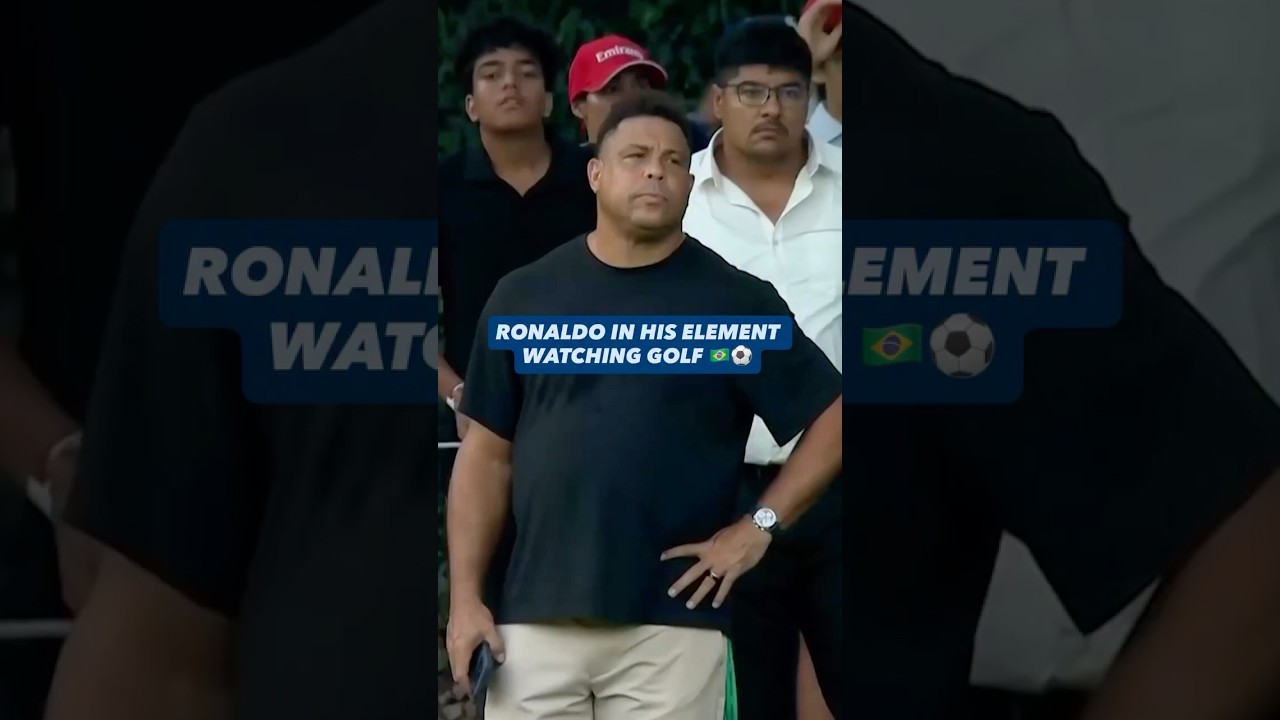 Ronaldo In His Element Watching Golf🇧🇷 ⚽