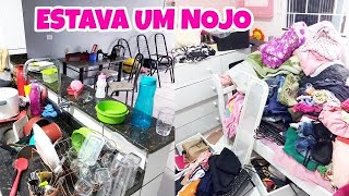 FAXINA PESADA NA CASA TODA / ESTAVA UM NOJO / Limpeza e organização / MOTIVAÇÃO DE LIMPEZA