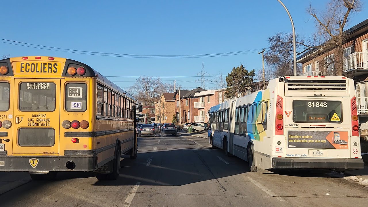Conducir en Montreal . Primavera en Canadá 4k vidéo