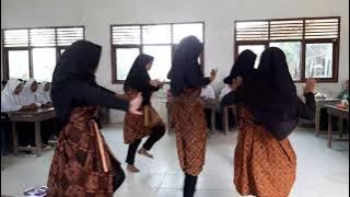 Tari lagu Tanah Airku Kombinasi Dance || SMP YP MENDAYUN