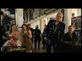 Chris Murray, Frank Nimsgern und das Ensemble von "Der Ring - das Musical" performen "Kleiner Mann"