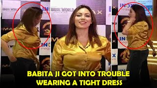 Babita Ji Got Into Trouble Wearing A Tight Dress, Oops Moment In A Crowded Gathering