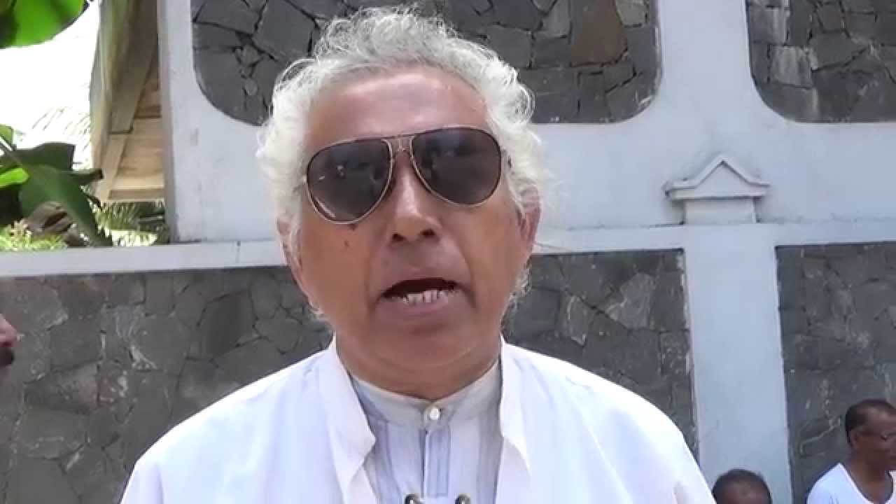 DR. VICKRAMABAHU KARUNARATHNE