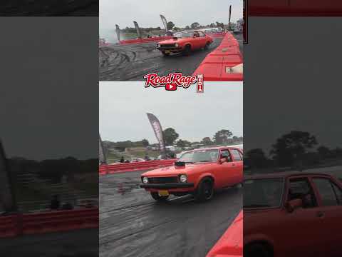 Australian Muscle Cars DESTROYING Their Tires 🔥 #burnout #v8