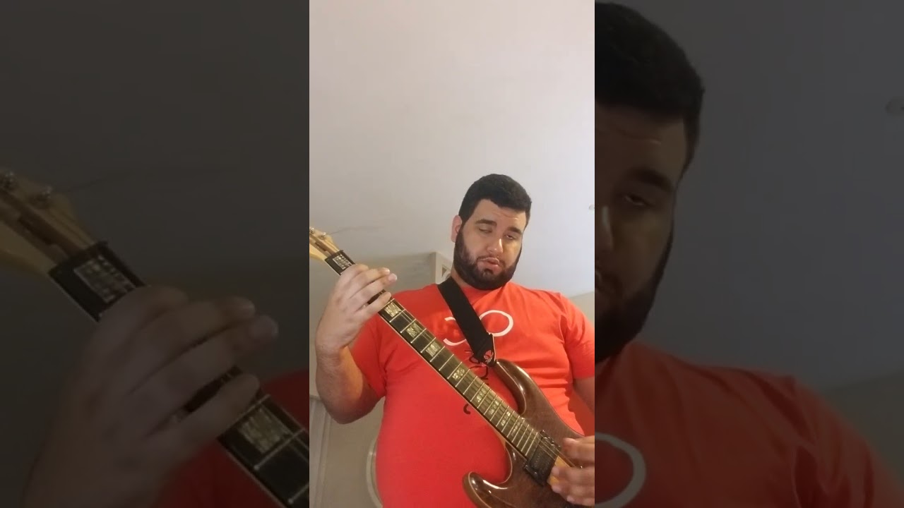 Ivan Moncion - En un batrí (raw, ''accoustic", live) *no distortion*