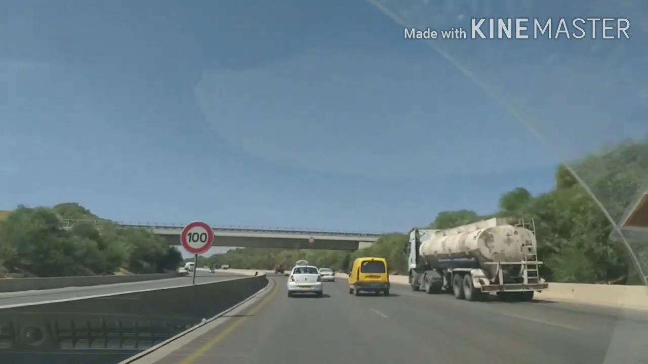 رحلة من قسنطينة على عين السمارة عبر طريق سيار،